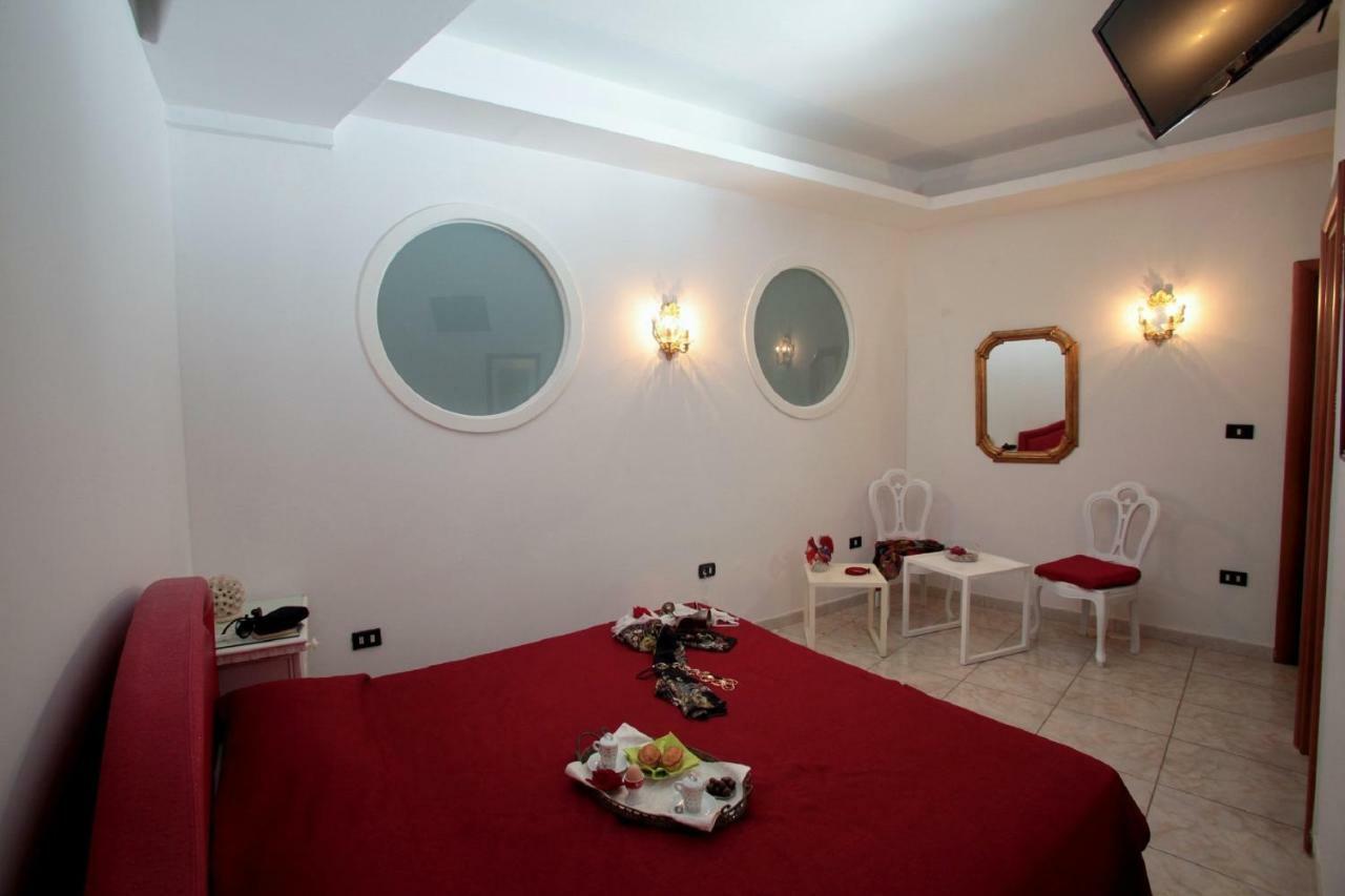 ZO. NE. Baroque B&B Lecce Exterior foto